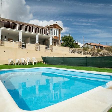 Villa De Gredos Navarredonda Extérieur photo
