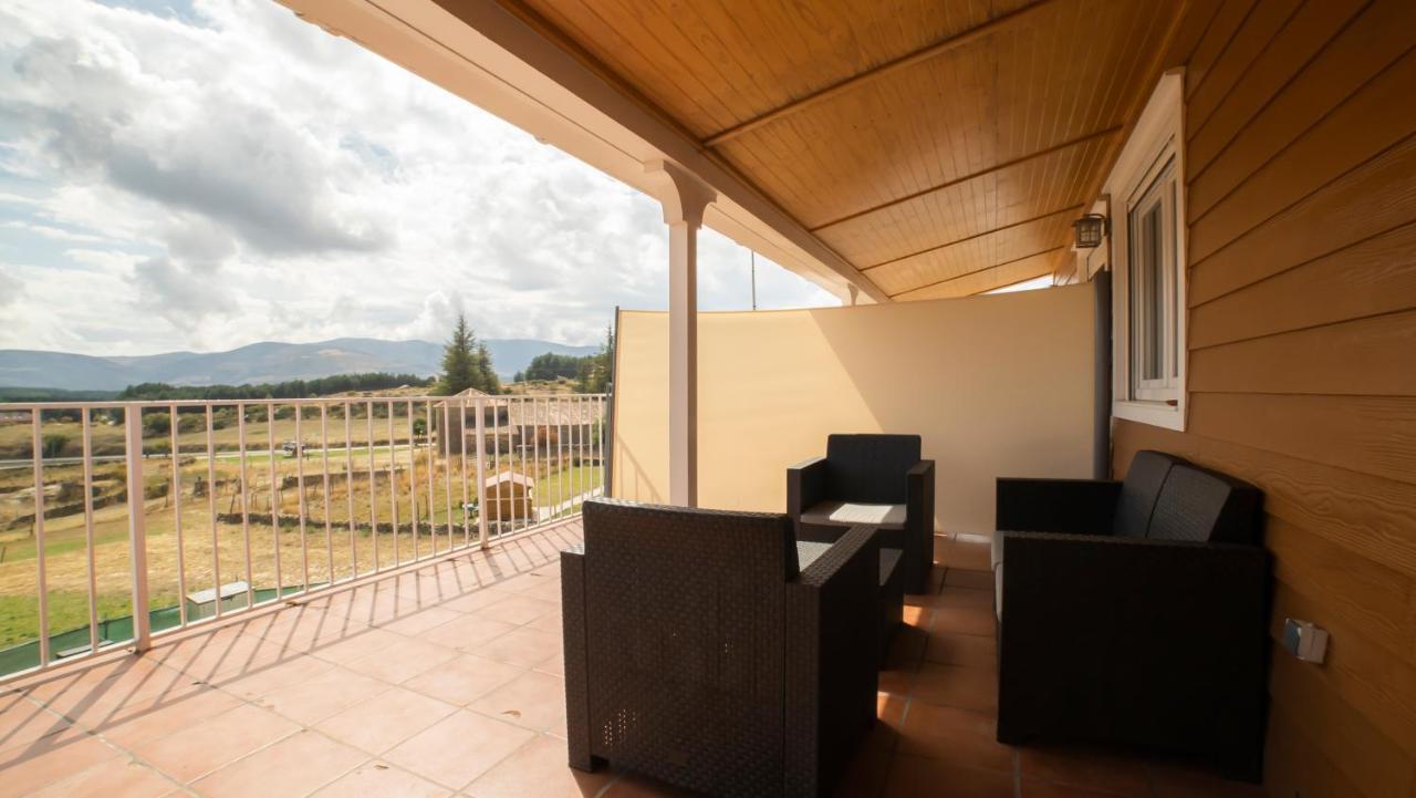 Villa De Gredos Navarredonda Extérieur photo
